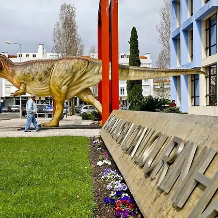 Iris Lourinha (Lisbon)